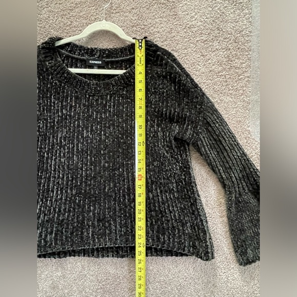 Bell Sleeve Sweater - Picture 4 of 6